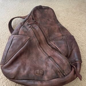Brown Leather Bed Stu  Bag